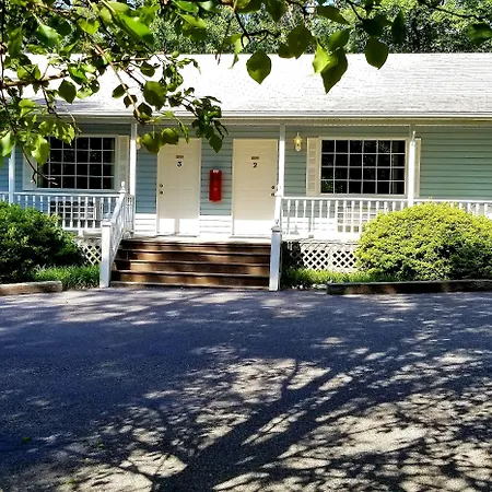 Evening Shade Inn-2